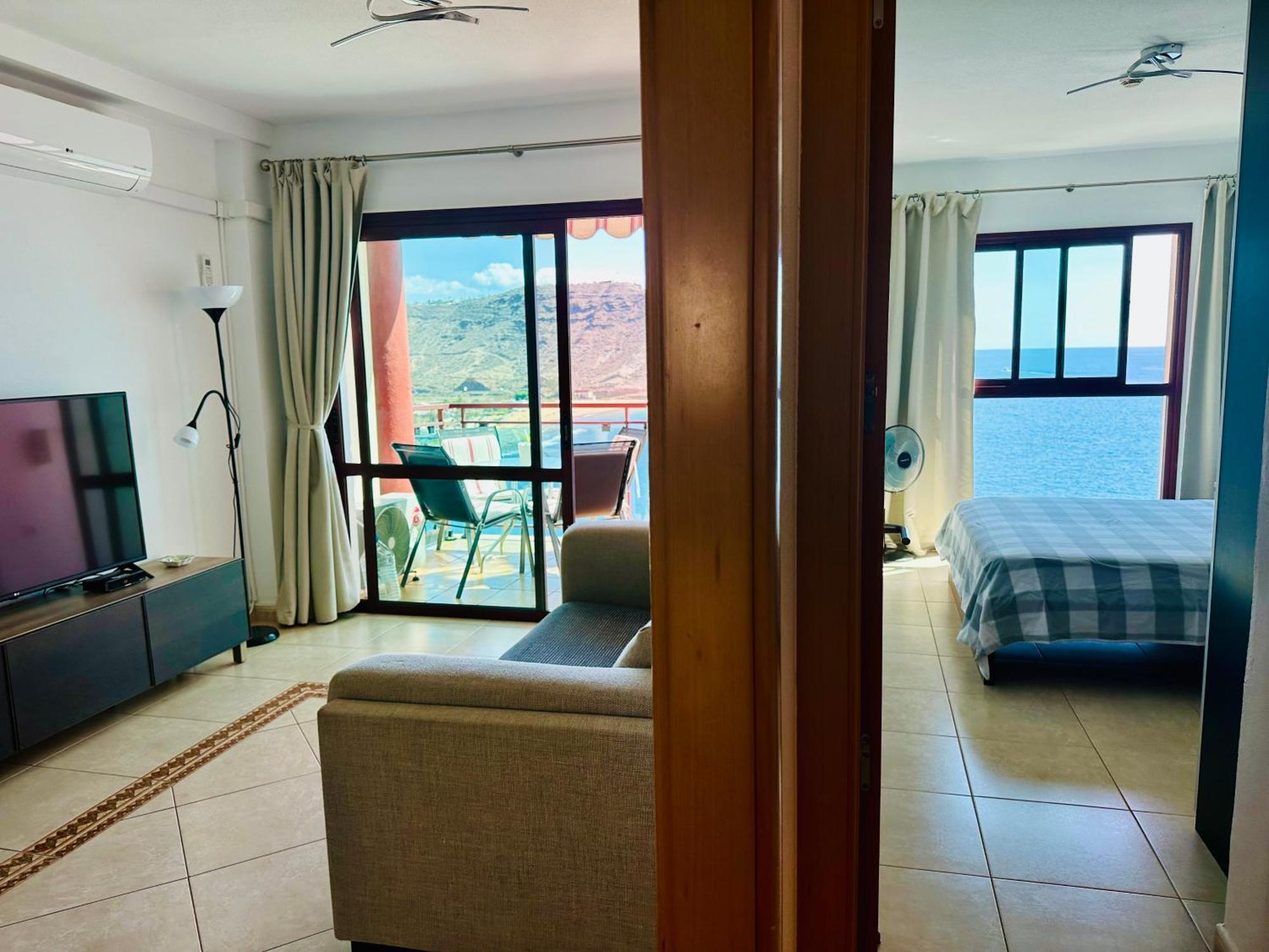 Su Eminencia - Sea View Apartment With Modern Comforts Playa Del Cura  Exterior photo